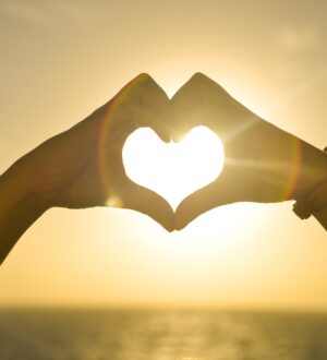 Энерегетический душ — практика с мастером Еленой Скординой практики безлогичный метод