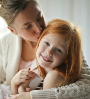 Перегляд відносин із мамою — техніка безлогічного методу Лосева